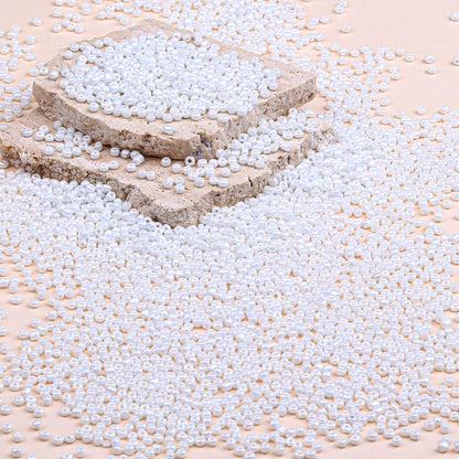 Legefo 4mm Glass Seed Beads Bulk, Yellow 6/0 Small Mini Pony Seed Beads, Tiny Round Craft Bead for Bracelet Necklace Wrist Jewelry Making Beading Weaving DIY Crafts Supplies, 1000pcs