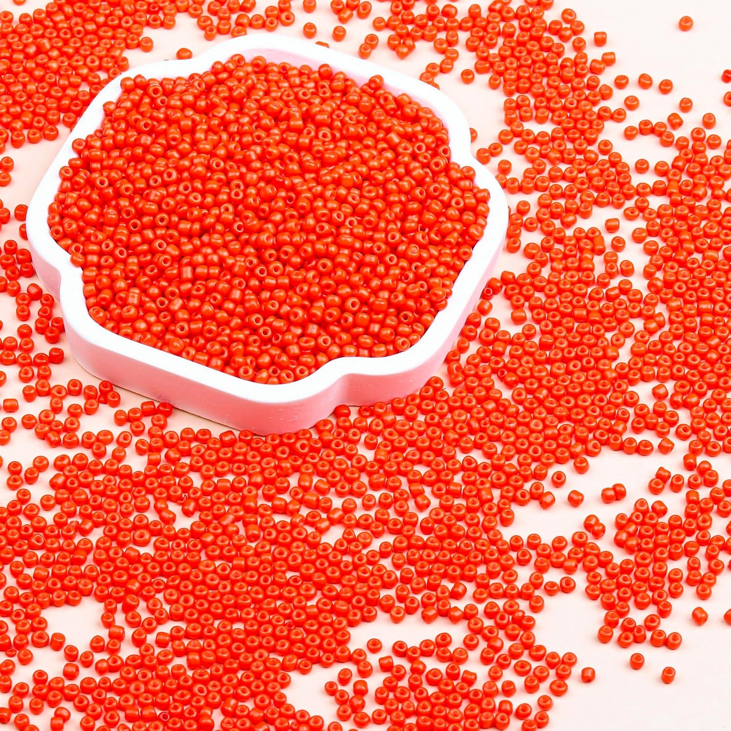 Legefo 4mm Glass Seed Beads Bulk, Yellow 6/0 Small Mini Pony Seed Beads, Tiny Round Craft Bead for Bracelet Necklace Wrist Jewelry Making Beading Weaving DIY Crafts Supplies, 1000pcs