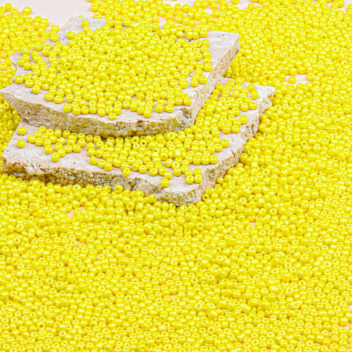 Legefo 4mm Glass Seed Beads Bulk, Yellow 6/0 Small Mini Pony Seed Beads, Tiny Round Craft Bead for Bracelet Necklace Wrist Jewelry Making Beading Weaving DIY Crafts Supplies, 1000pcs