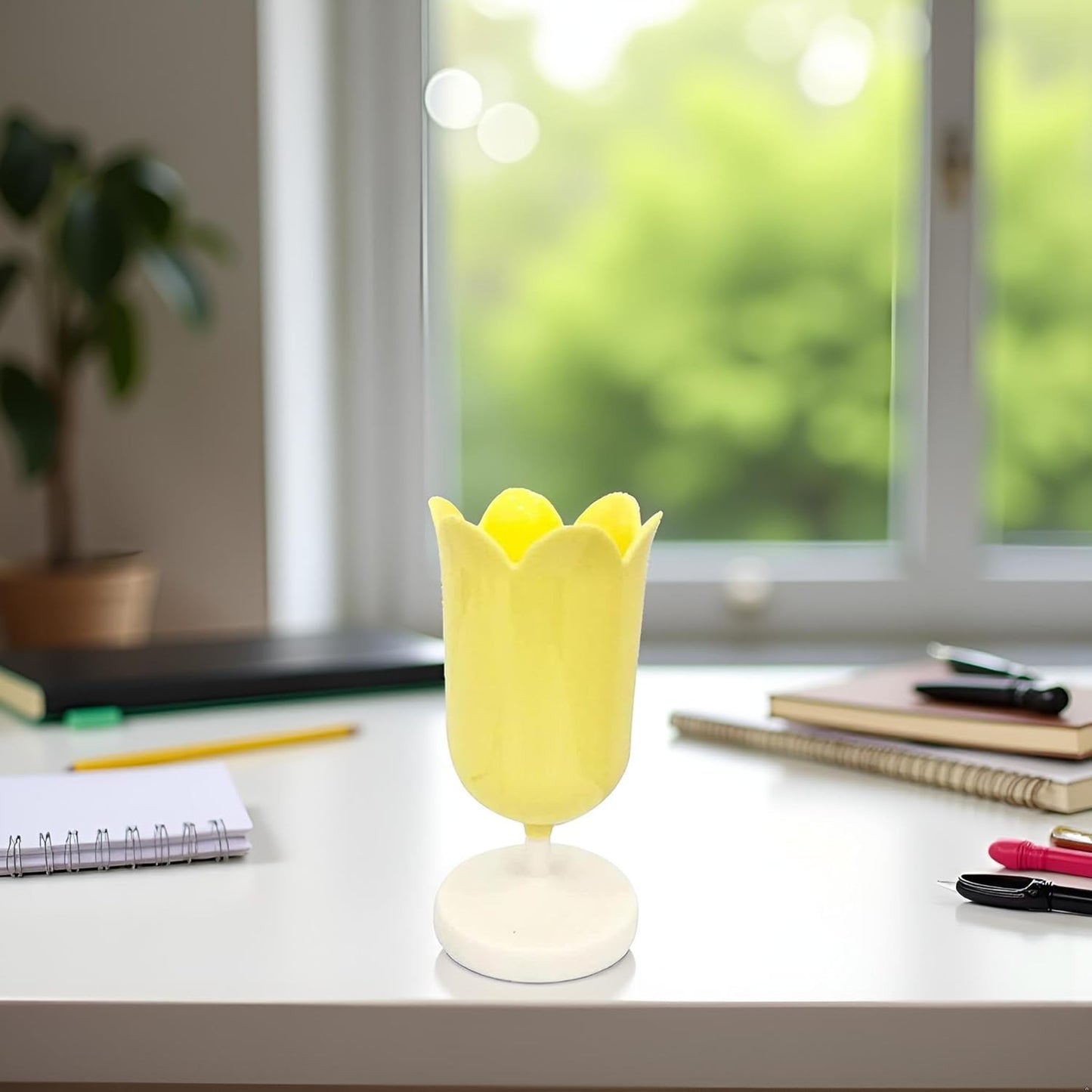 Pen Holder for Desk, Plastic Tulip Pen Holder Girl Small Makeup Box Cute Stationery Organizer Pencil Stand Case Pencil Cups Desktop Decoration Pencil Holders Office and School Supplies (Yellow)