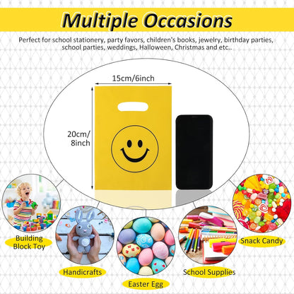 300 Pieces Smile Face Gift Bags 6" x 8" Plastic Party Favors Goodie Treat Bags Bulk with Handle for Kids Birthday Party Classroom School Supplies(Yellow)