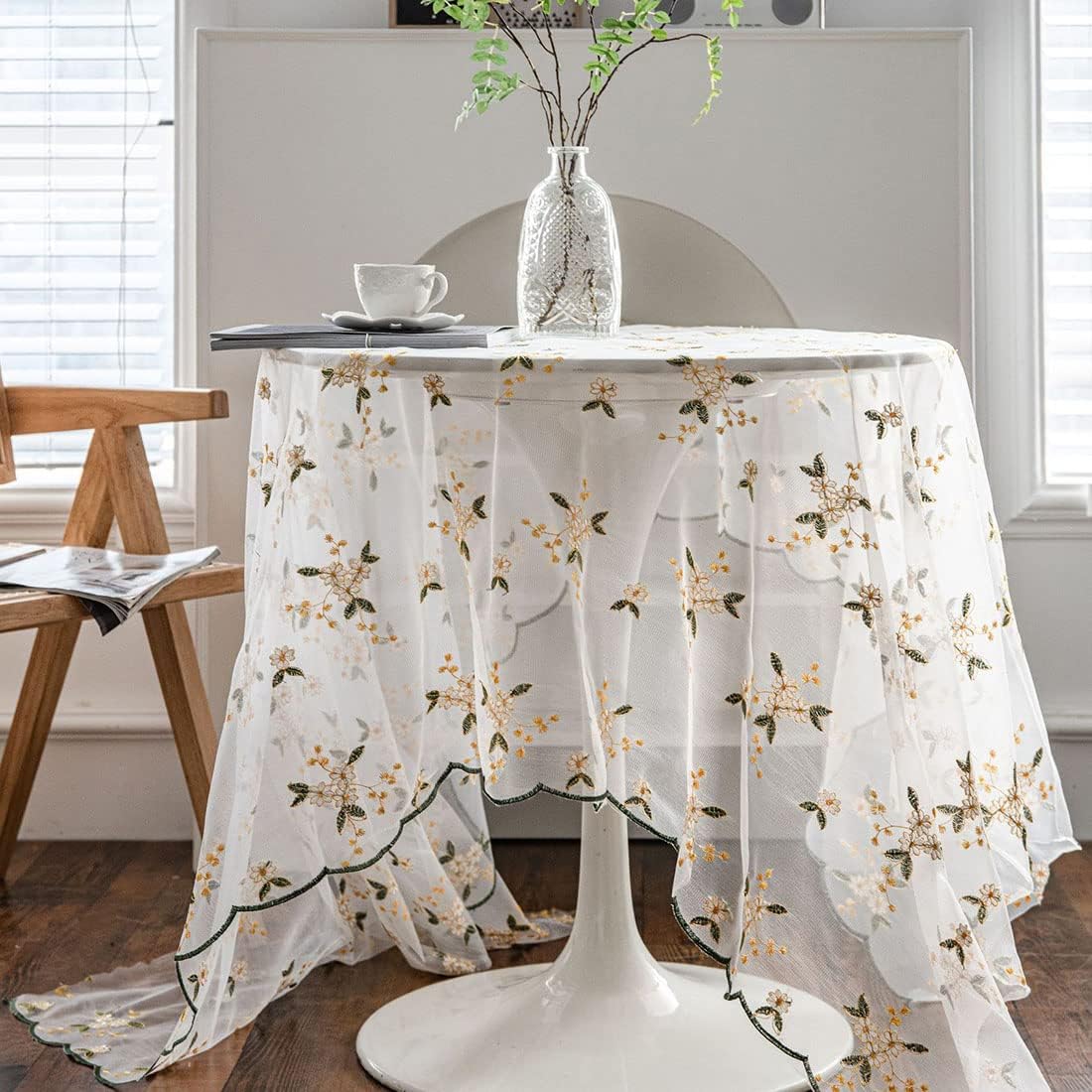 Elegant Lace Tablecloth Floral Embroidery Lace Table Cover Overlay for Party Wedding Kitchen Dining Home Decorations (Yellow,39"x51")