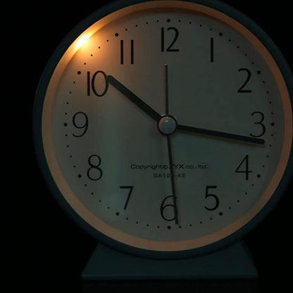 Simple Alarm Clock Watch, Bedside Alarm for Student Dormitory, Night Light, Silent Bedroom Battery Powered(Yellow)