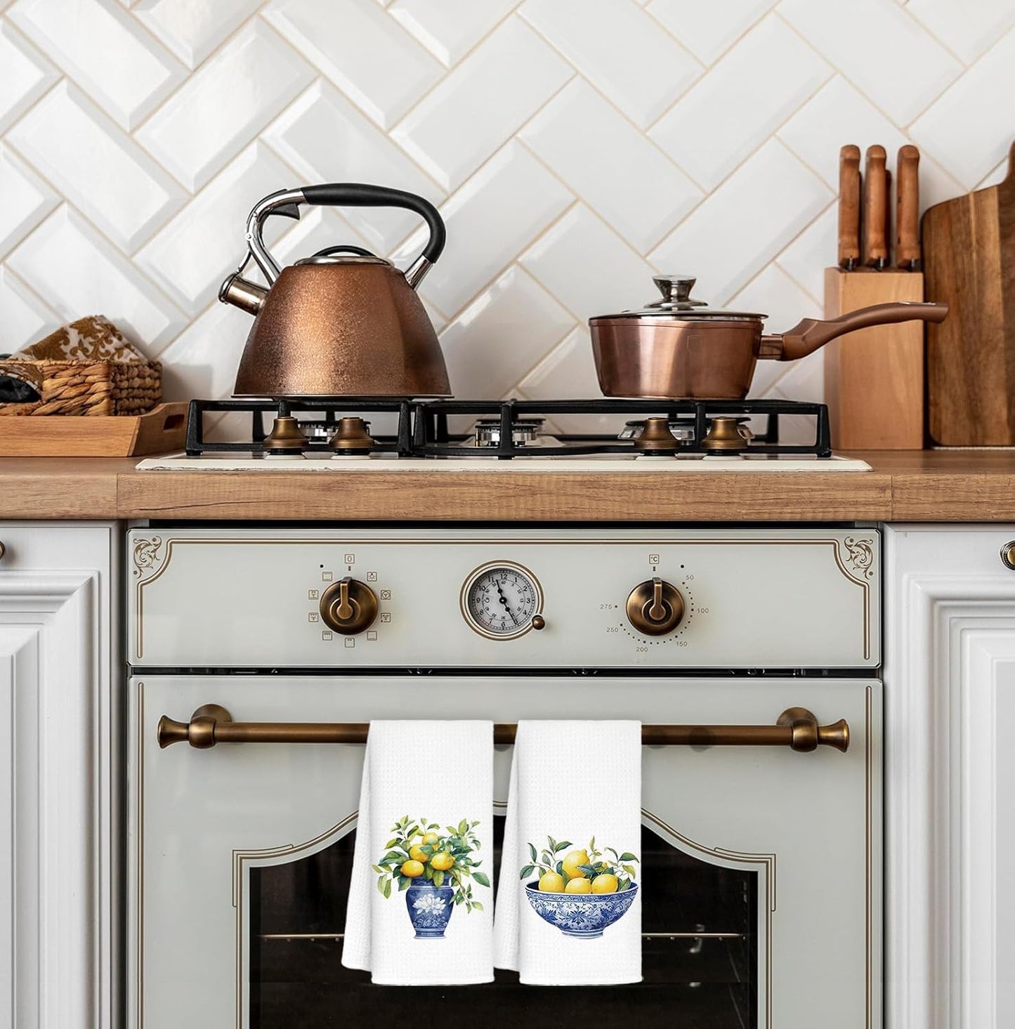 Lemon Kitchen Towels Set of 2, Italian Amalfi Coast Lemons Tree Dish Tea Towels for Kitchen Decor, Chinoiserie Amalfi Coast Decor Hand Towels for Bathroom, Lemon Gifts 16x24 Inch