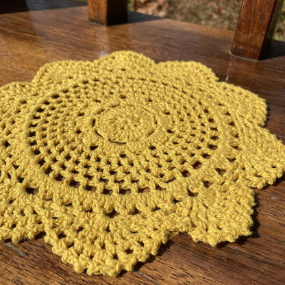 Yellow Round 8 inch Crocheted Cotton Doily Floral Design Fabric Doilies Pack,Set of 2 Dollies Crochet Table Place Mats for Christmas Table Decoration