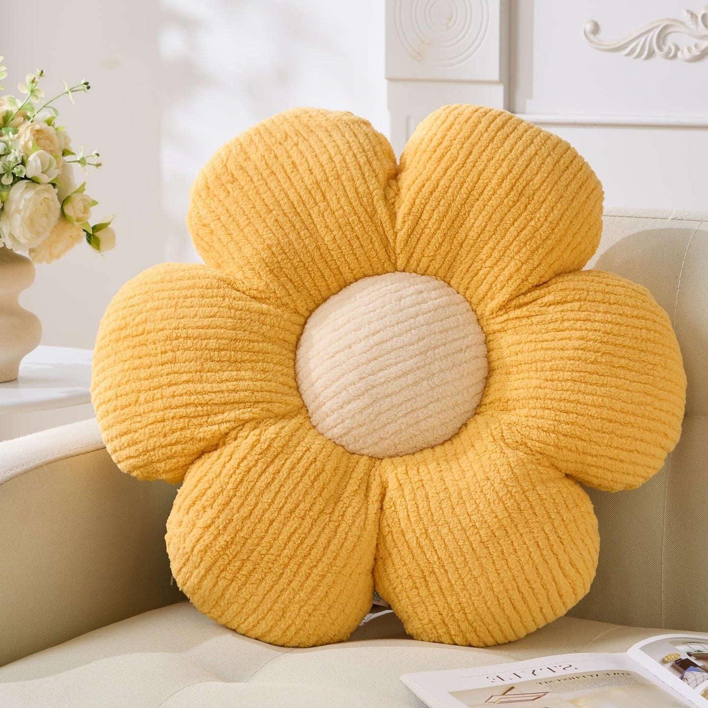 Flower Pillow,15.75" Daisy Pillow Yellow Throw Pillows | Decorative Pillows,Fleece,PP Cotton Filling,Flower Shaped,Seating Cushion,for Sofa Couch Bed,Spring Cute Home Decor