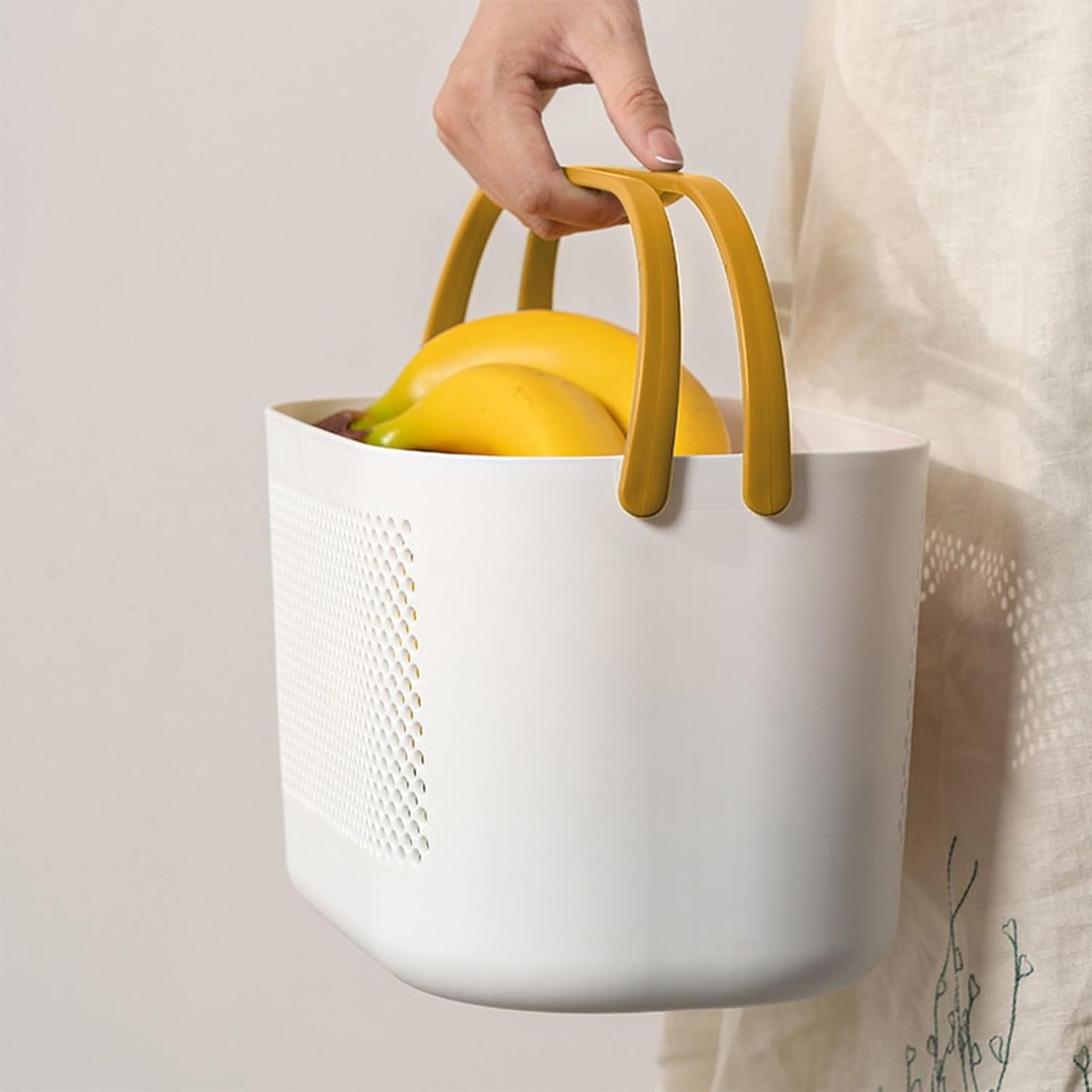 Portable Shower Caddy with Handle, Large Capacity Bathroom Organizer Tote for College Dorm, Kitchen & Travel – Drainage Holes, Multifunctional Storage Basket (Yellow)