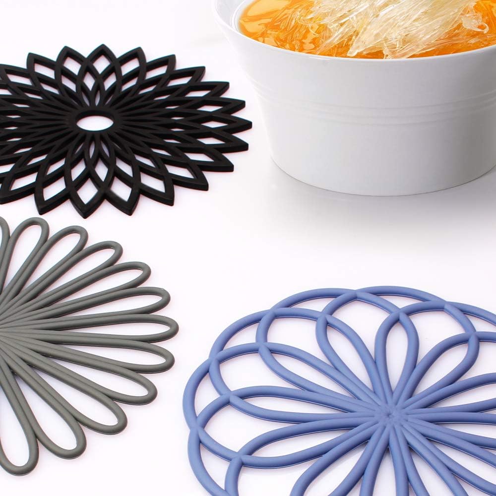 Silicone Trivet Mat - Kitchen Hot Pads for Pots & Dish - Insulated Teapot Trivet - Flexible, Durable, Non-Slip Large Coasters 3 Set Yellow