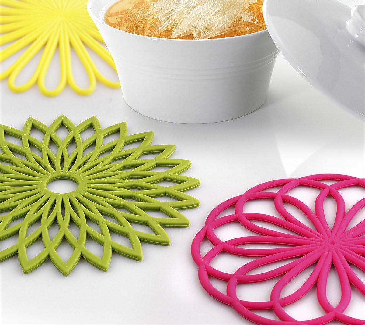 Silicone Trivet Mat - Kitchen Hot Pads for Pots & Dish - Insulated Teapot Trivet - Flexible, Durable, Non-Slip Large Coasters 3 Set Yellow