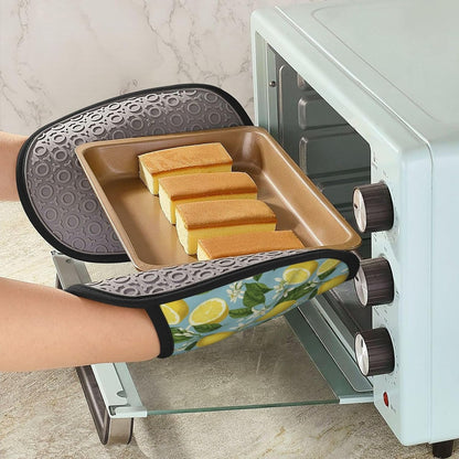 Lemon Silicone Pot Holders Set of 2, Heat Resistant up to 500°F, Non-Slip Kitchen Hot Pads with Pocket and Soft Quilted Cotton Lining for Baking, Cooking and Hot Pots