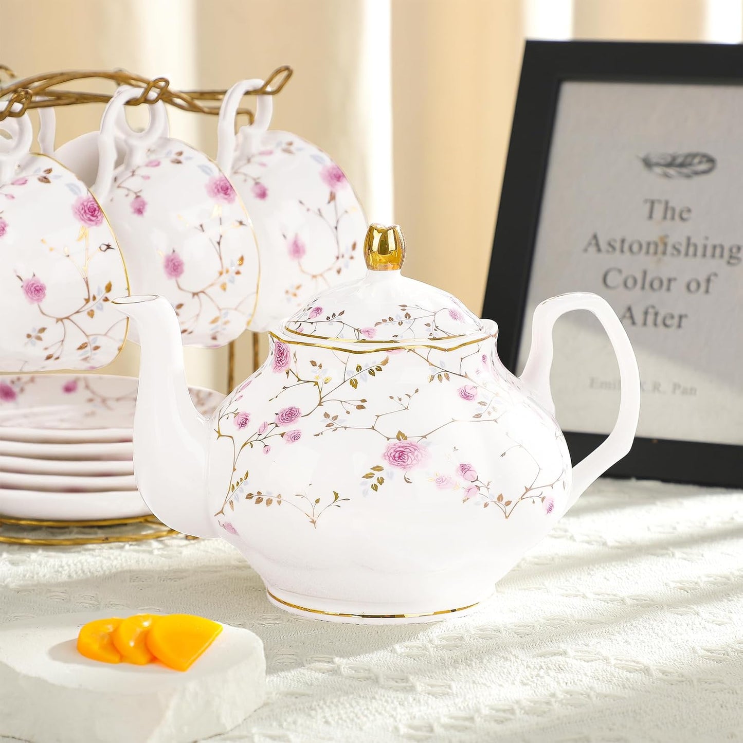 21-Piece Gold Vine Floral Porcelain Tea Sets with Sugar Bowl Creamer Teacups, English Bone China Tea Service for Women TeaParty Family Gathering Home Décor