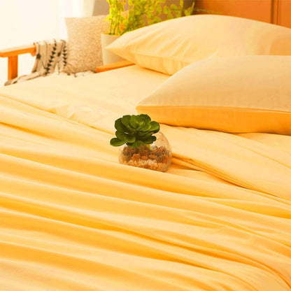 Bed Sheet Set Super Soft Microfiber 1800 Series Luxury Egyptian Sheets 16-Inch Deep Pocket，Wrinkle and Hypoallergenic-4 Piece (Yellow, Queen)
