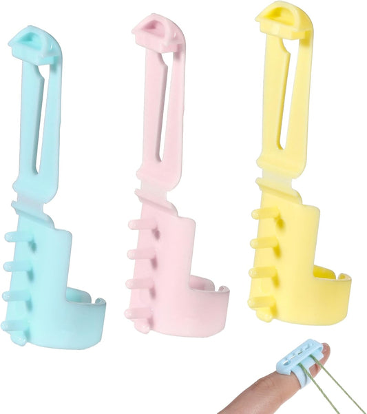 3PCS Yarn Guide Ring for Crocheting, Plastic Yarn Guide Ring Crocheting Knitting Tool, Adjustable Crafts Accessories (Pink, Blue and Yellow)