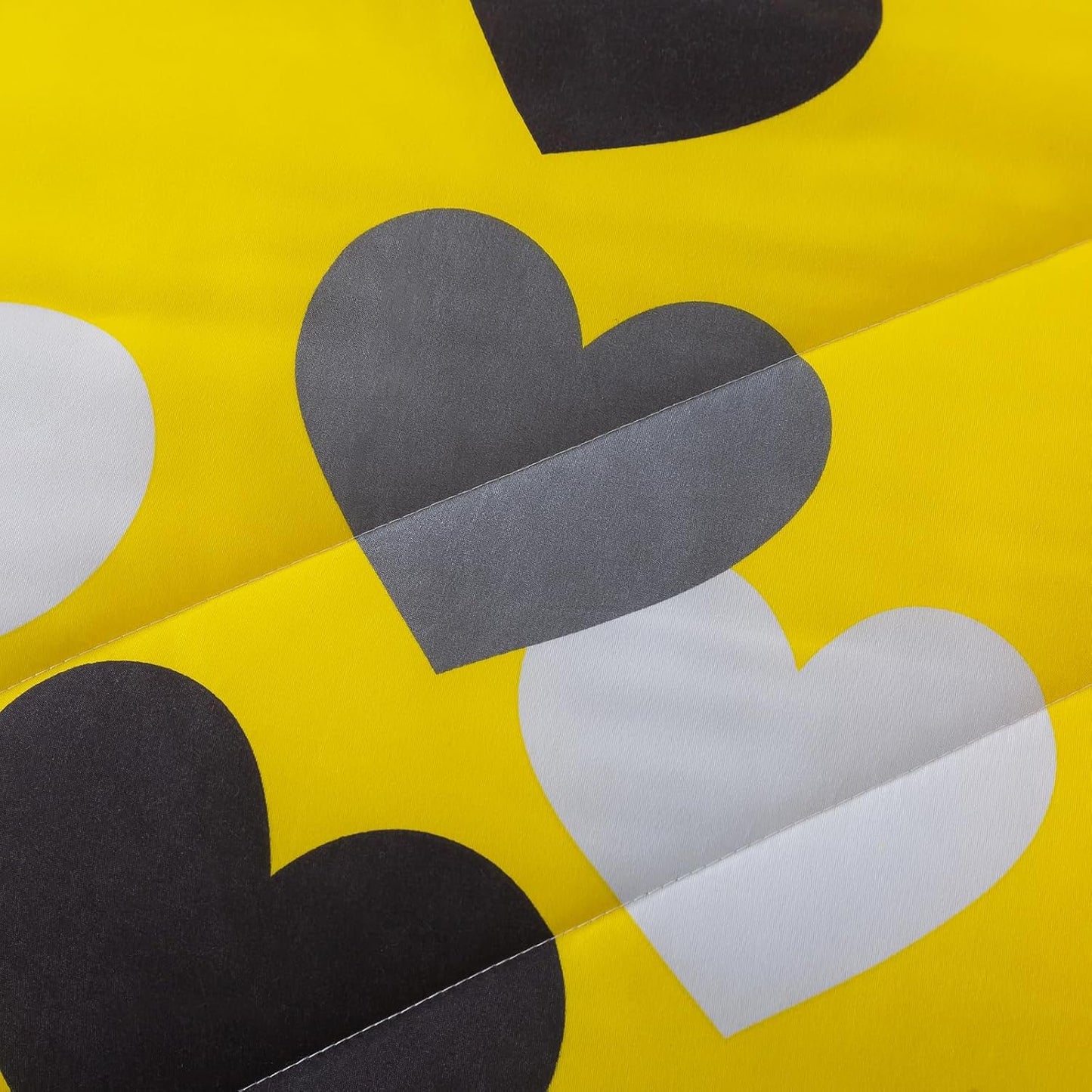 3 Pieces Full Size Comforter Set for Boys Farmhouse Yellow Bedding Set with Black Heart All Season Fluffy Soft Lightweight(1 Comforter & 2 Pillowshams)