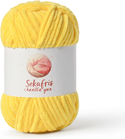 Chenille Yarn for Crocheting, Size 5 Bulky,Light Yellow | 100g/131yds Soft Chunky Velvet Yarn for Crochet and Knitting,Fluffy Baby Yarn for Amigurumi,Blankets and DIY Crafts.