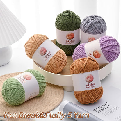 Chenille Yarn for Crocheting, Size 5 Bulky,Light Yellow | 100g/131yds Soft Chunky Velvet Yarn for Crochet and Knitting,Fluffy Baby Yarn for Amigurumi,Blankets and DIY Crafts.