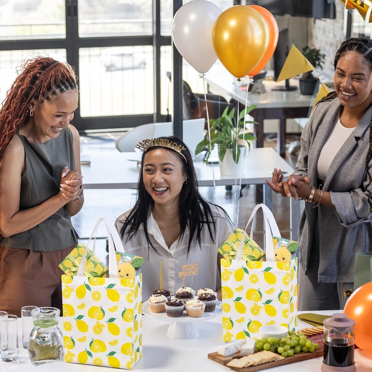 24 Pack Yellow Lemon Gift Bags Medium Goodie Summer Fruit Party Favor Bags Reusable Non Woven Totes for Lemon Birthday Wedding Baby Shower Party Family Holiday Travel(9.8" x 7.9" x 3.9")