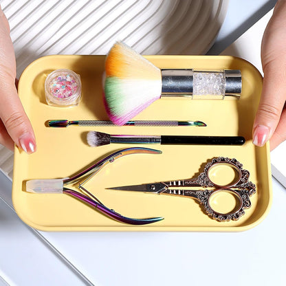1 Pack Yellow Decorative Serving Tray, Plastic Manicure Tools Storage Dish, Perfume Jewelry Dinner Placing Plate for Bedroom Kitchen Salon Supplies