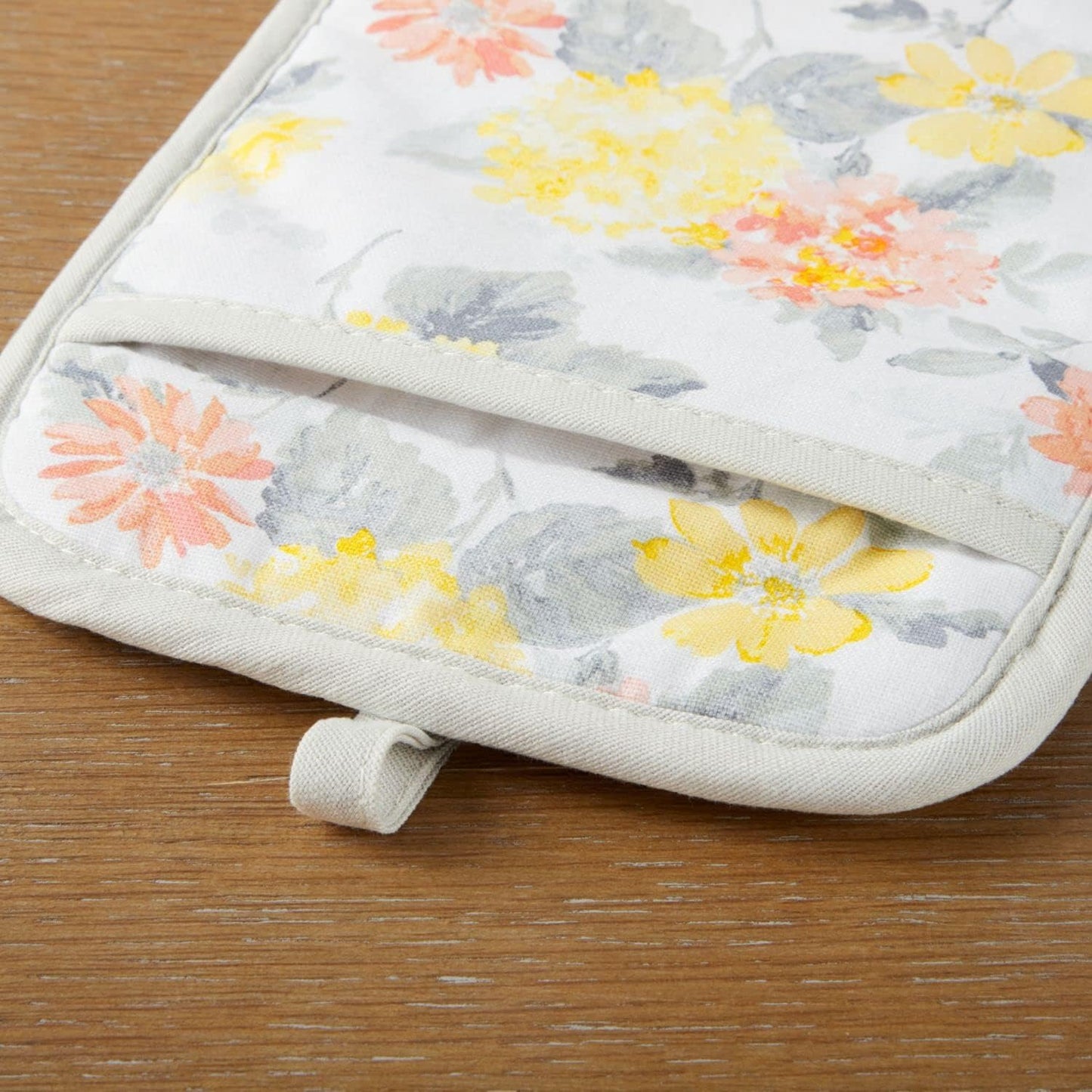 Amber Floral Oven Mitt & Pot Holder Set 2-Pack, Yellow/Coral, OM: 7"x13" & PH: 7"x10"