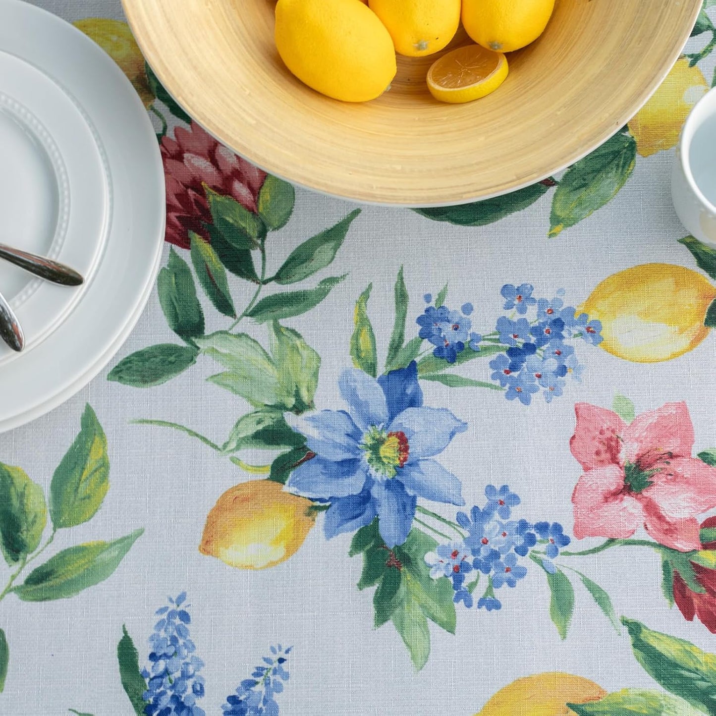 Spillproof Spring/Summer Durable Heavyweight Fabric Indoor Outdoor Tablecloth, Washable Table Cloth for Rectangle Tables, Picnic/Patio Table Covers (60" x 84" Rectangular, Lemon Bouquet)