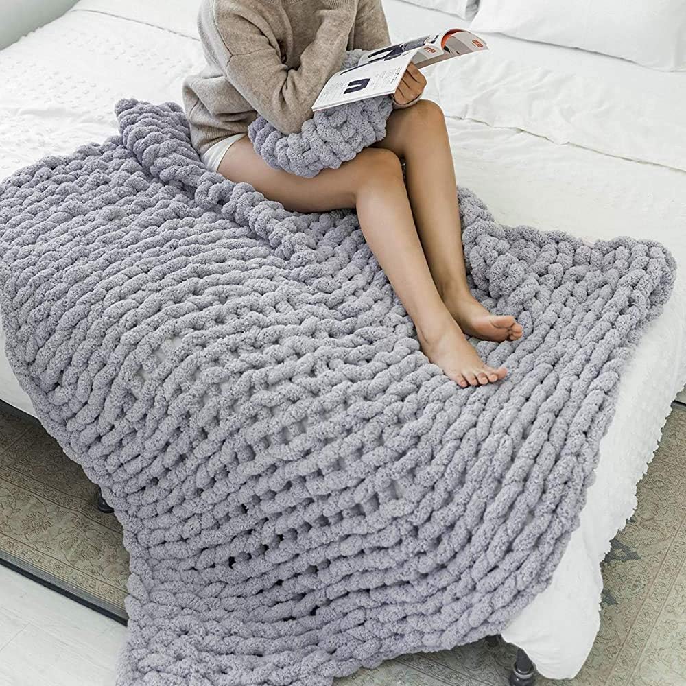 Chunky Knit Blanket Throw,Soft Chenille Yarn Throw,Handmade Thick Cable Knit Crochet Blanket, Large Rope Knot Throw Blanket for Couch Home Decor,Yellow,60 * 60 cm