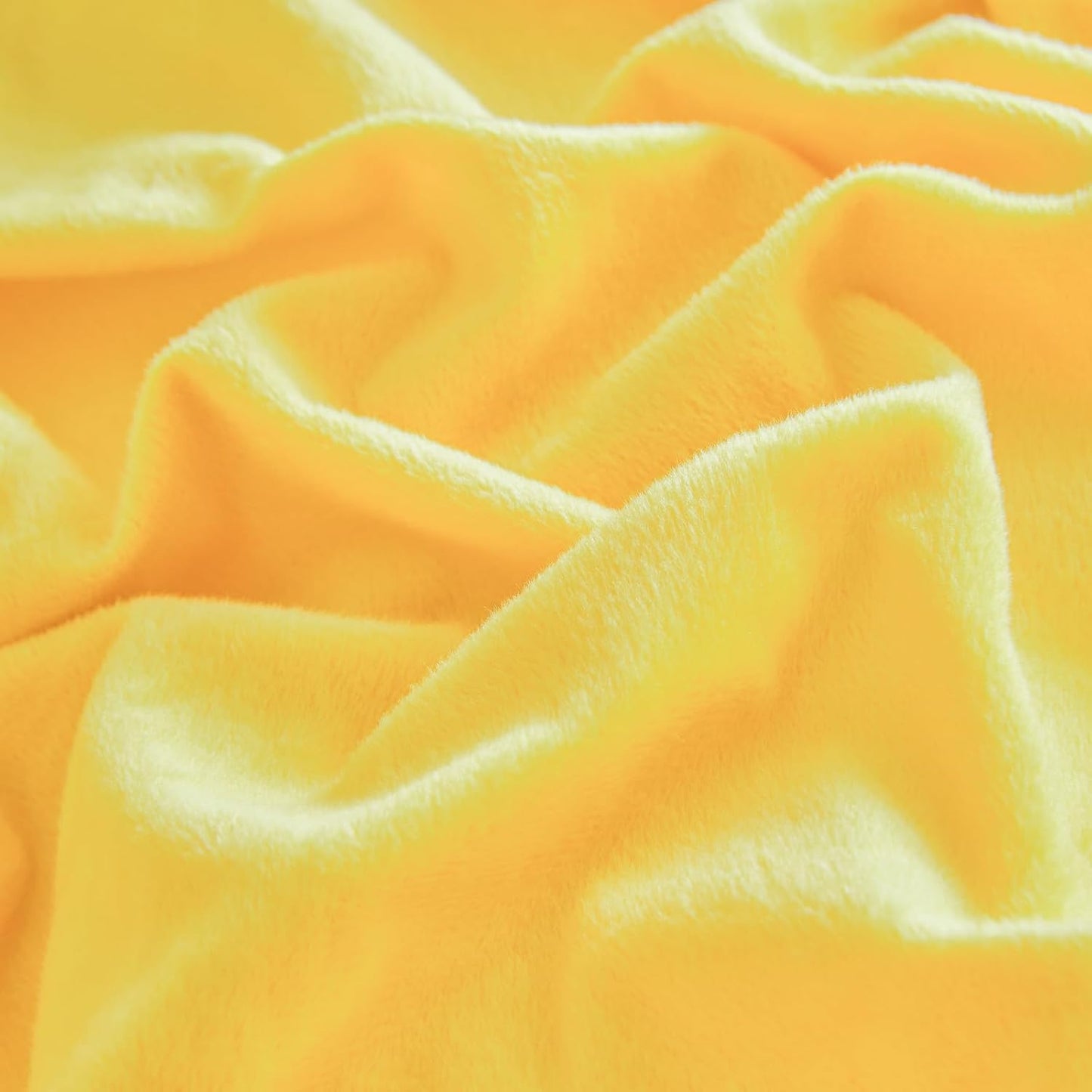 Fluffy Plush Yellow Comforter Cover Set, Luxury Ultra Soft Faux Fur Duvet Cover 3 Pieces (1 Fuzzy Duvet Cover + 2 Shaggy Pillowcases), Zipper Closure (Queen, Yellow)
