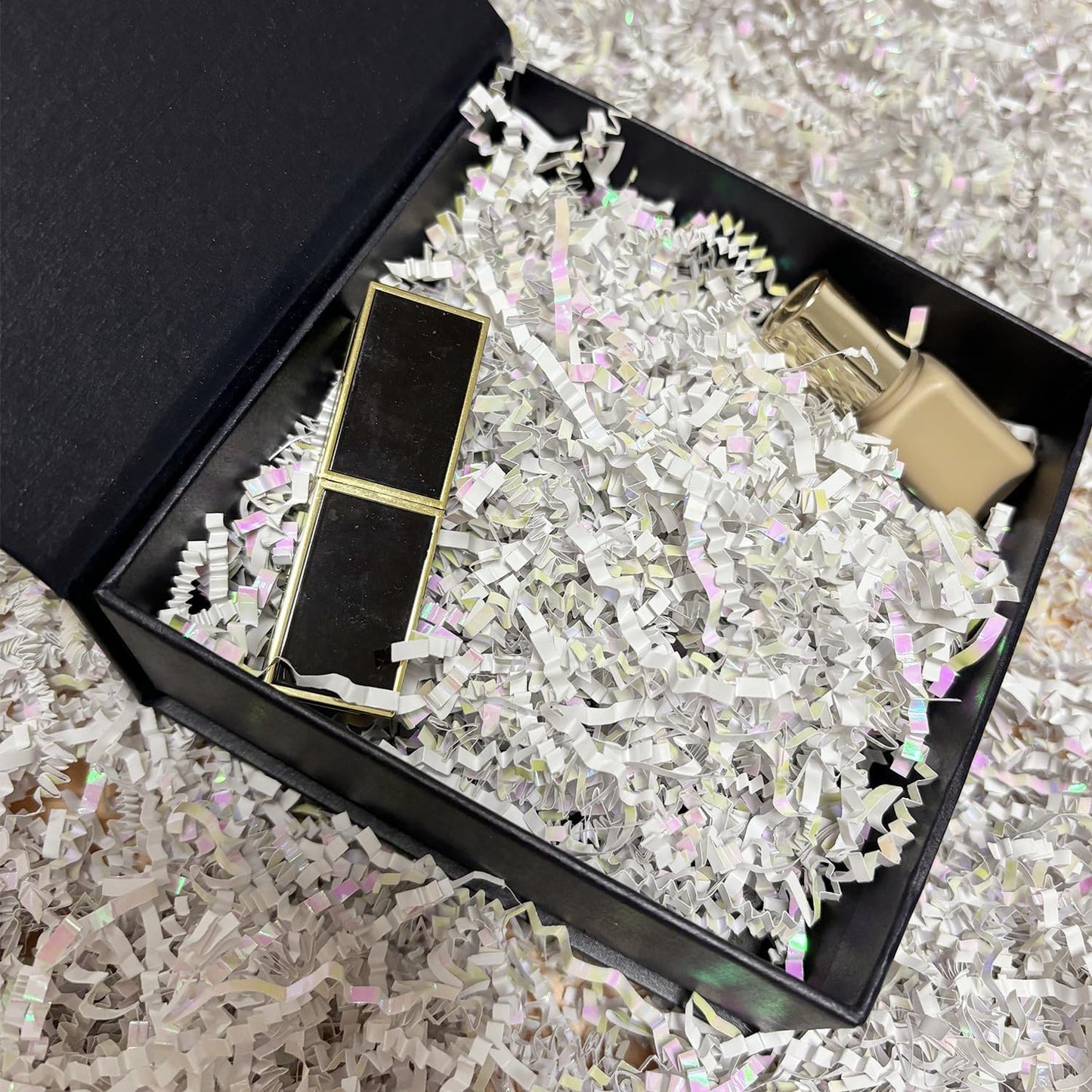 Crinkle Cut Paper Shred Filler, Shredded Paper for Gift Box, Crinkle Paper Cut Paper Easter Grass Tissue Paper for Gift Wrapping & Basket Filling（Light Yellow）