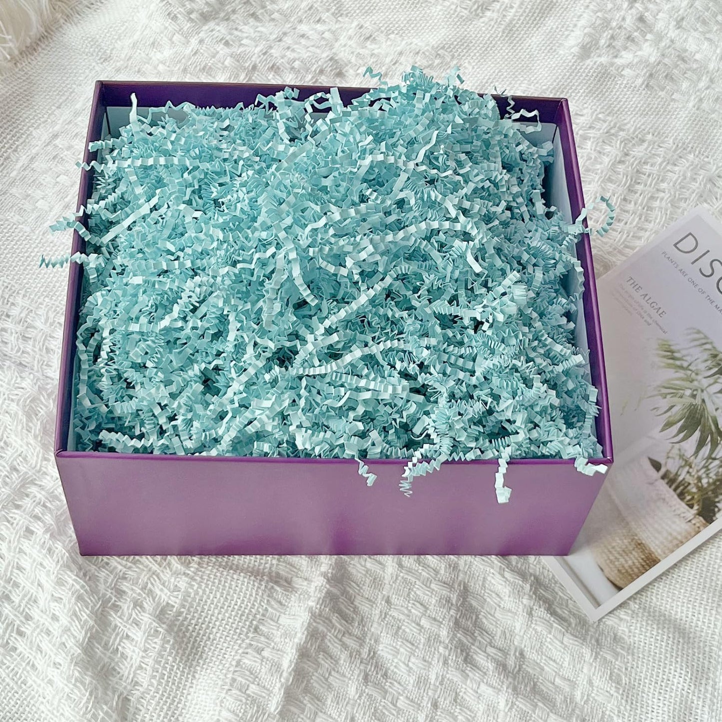 Crinkle Cut Paper Shred Filler, Shredded Paper for Gift Box, Crinkle Paper Cut Paper Easter Grass Tissue Paper for Gift Wrapping & Basket Filling（Light Yellow）