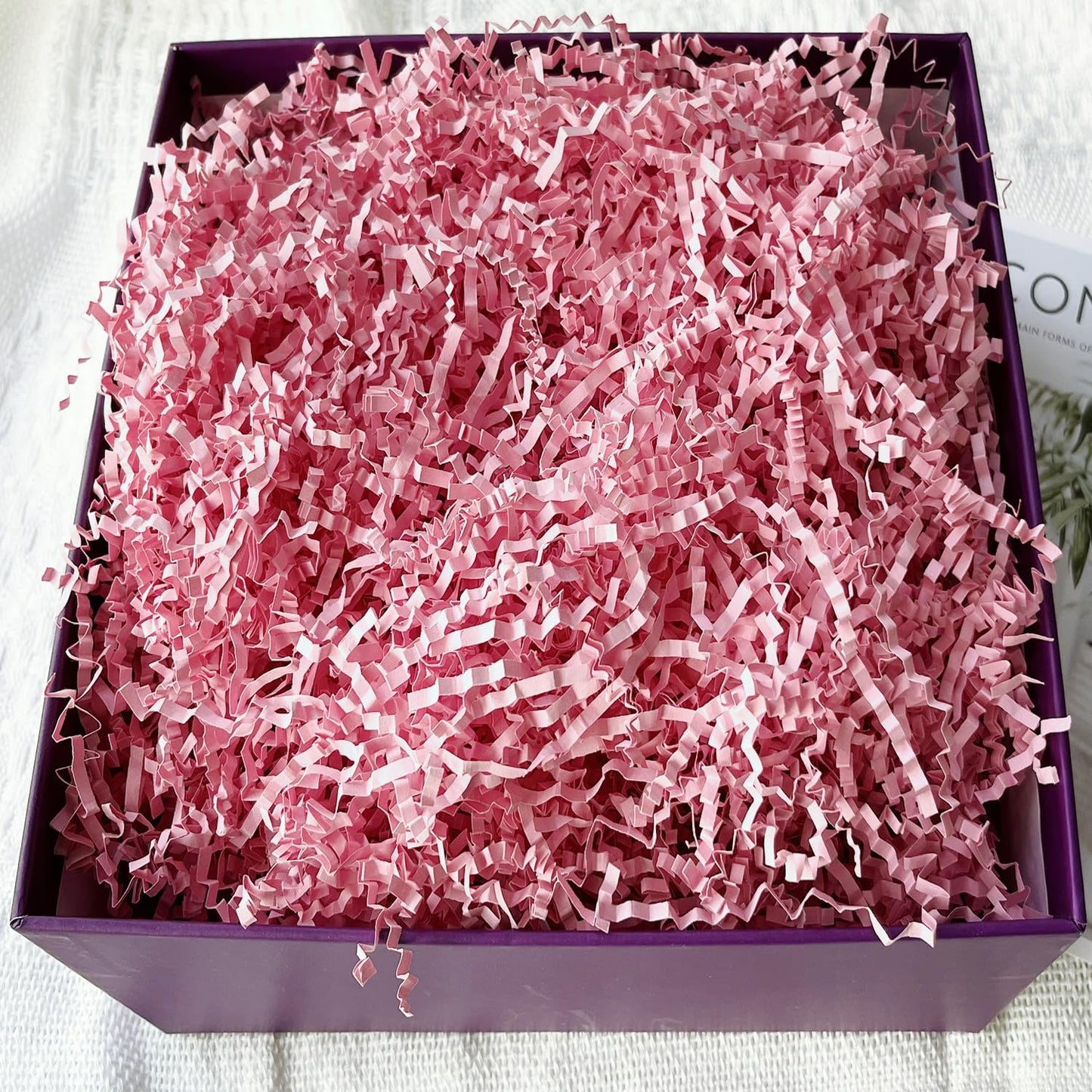 Crinkle Cut Paper Shred Filler, Shredded Paper for Gift Box, Crinkle Paper Cut Paper Easter Grass Tissue Paper for Gift Wrapping & Basket Filling（Light Yellow）