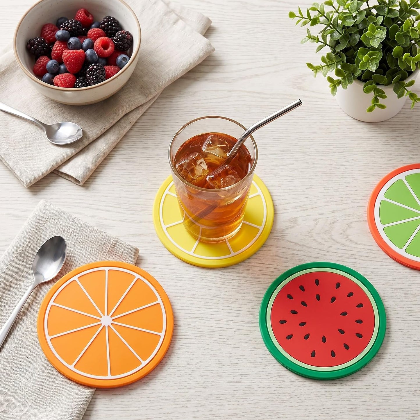 Cute Fruit Shape Coaster, Silicone Cup Mat with Anti Slip & Heat Insulation, Cup Holder Drink Mat for Kitchen Accessory (Lemon)
