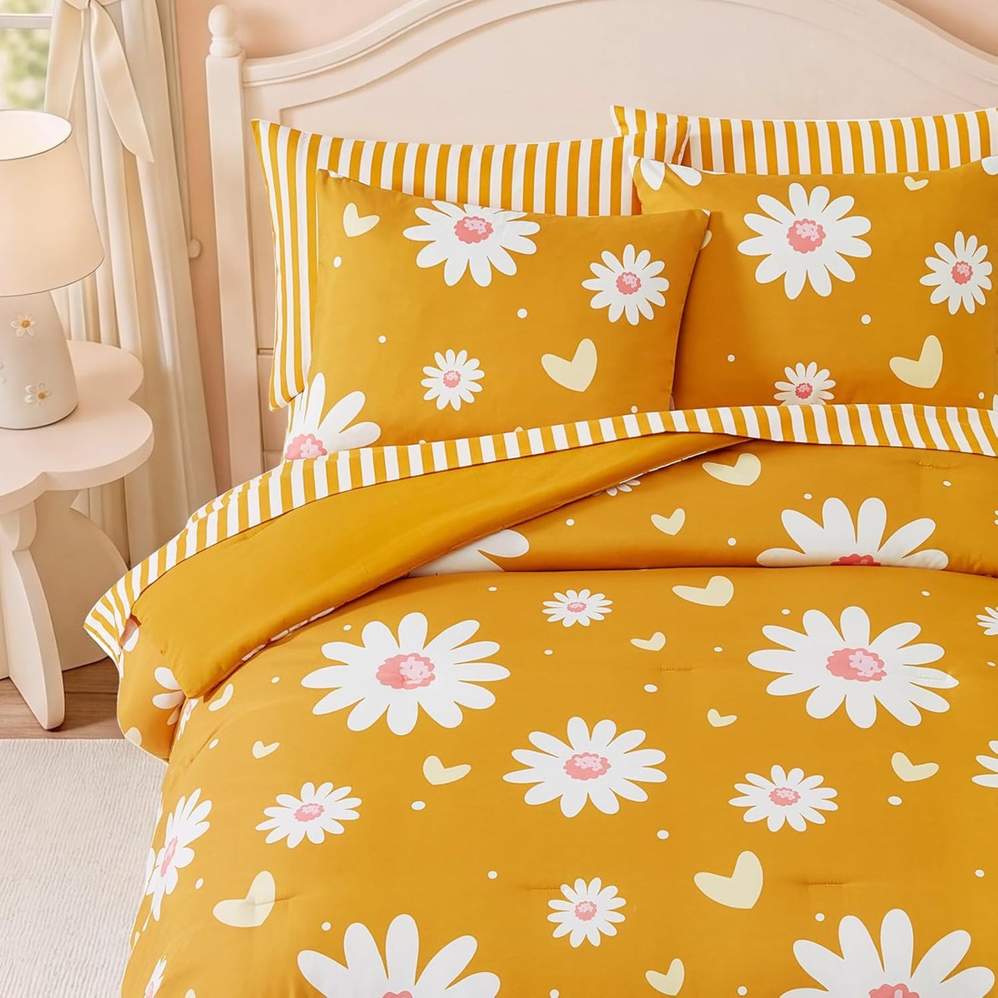 Twin XL Comforter Set for Girls, Mustard Yellow Daisy Bedding Set with Cute Heart, All Season Kids Bed in a Bag Dorm 5 Pieces with Sheets, Pillowcase & Sham