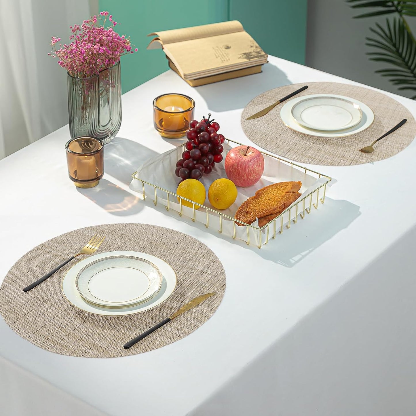 Light Yellow Placemats Set of 4 Round Vinyl Placemats13 inch Heat Resistant Non-Slip Tablemats Washable Place Mats for Dining Table