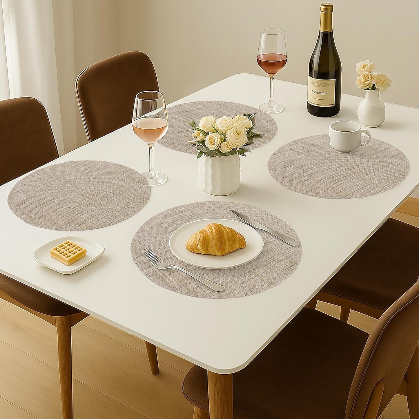 Light Yellow Placemats Set of 4 Round Vinyl Placemats13 inch Heat Resistant Non-Slip Tablemats Washable Place Mats for Dining Table