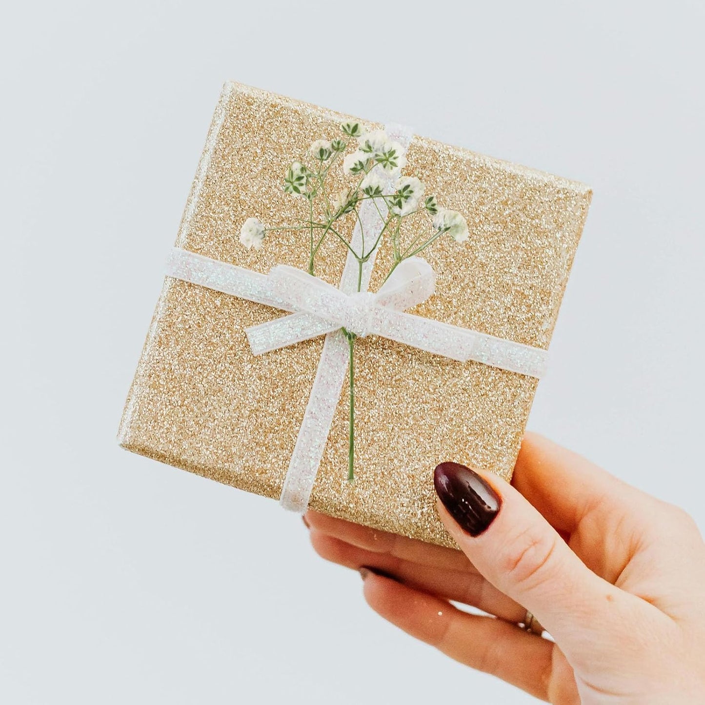 24pcs Pressed Flowers for Wax Seal Wedding invations, Real Natural Dried Flowers for Crafts Greeting Cards, Gift Box, Baby Shower, Wedding Decor (White Babys Breath)