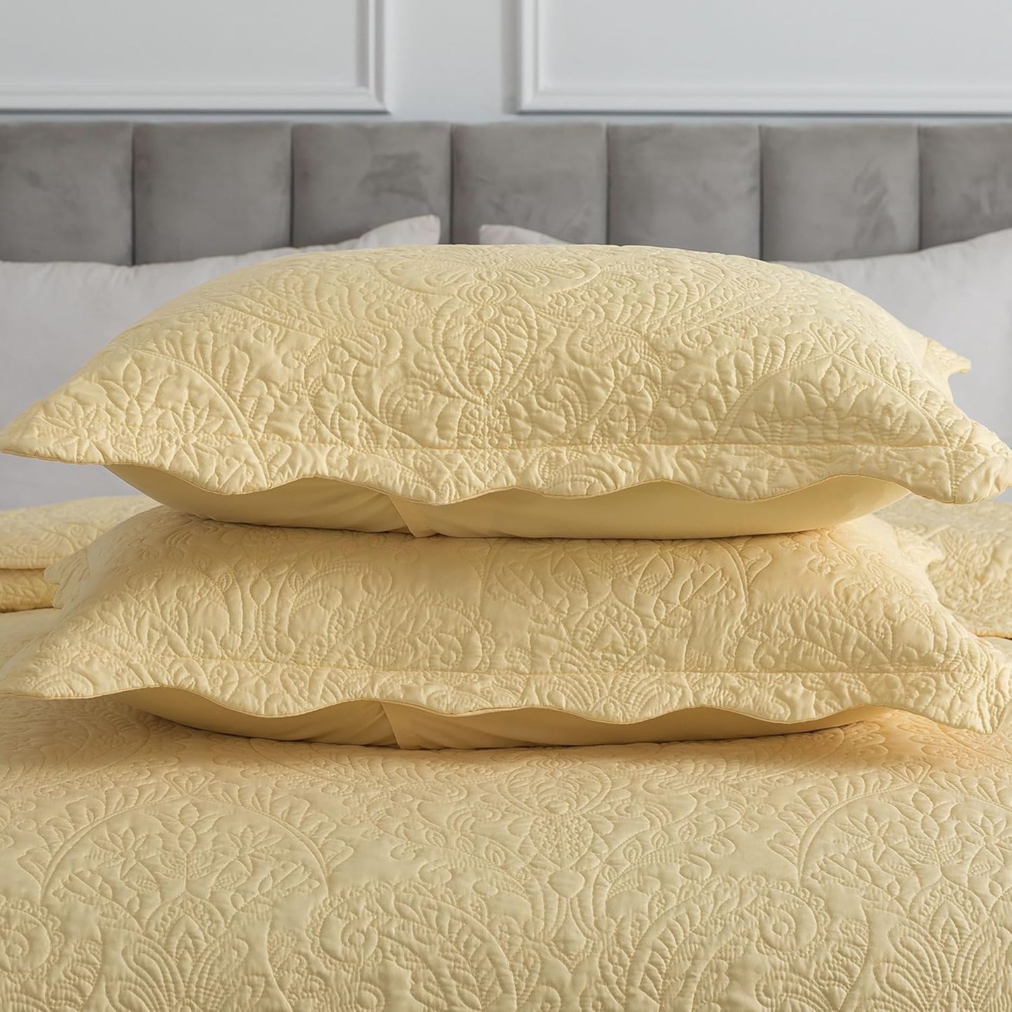 Queen Size Quilt Sets - 3 Piece Queen Quilt Bedding Set Microfiber Quilt Set Lightweight Bedspreads Reversible Coverlets Retro Bed Cover Floral Bedding Set All Season Quilts-Yellow