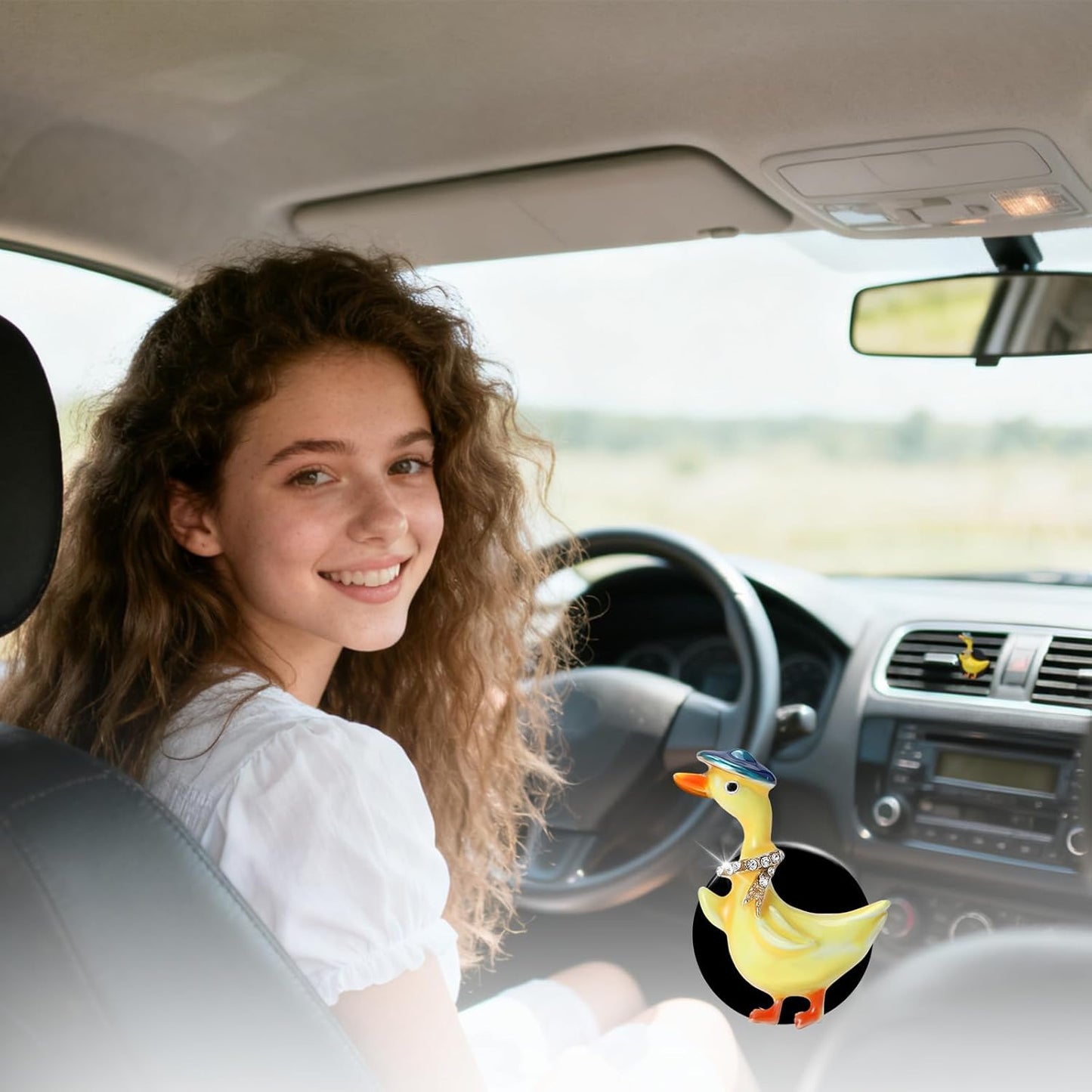 ORIESSE Duck Car Decor,Cute Yellow Duckling Car Air Freshener Vent Clip | 1pc Kawaii Car Vent Clip,Interior Dashboard Accessories for Women,Girly Refillable Diffuser,With Blank Felt Pads