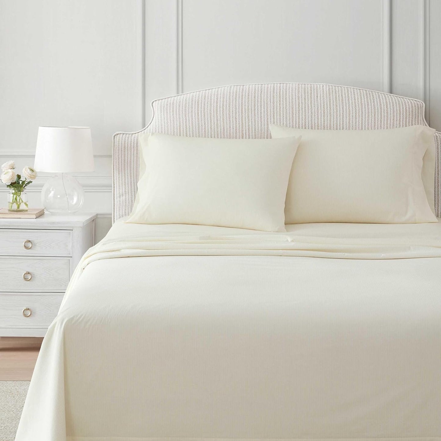 King Size Sheets Set, Crisp & Tailored Cooling Sheets with a Naturally Smooth Cotton Percale Lightweight Feel - Bed Sheets with Matching Pillowcases & Fitted Sheet (Stripe Yellow)