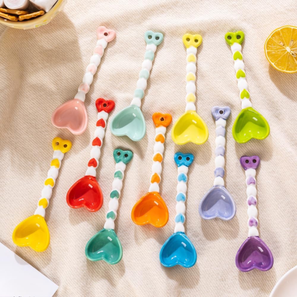 (6 Pieces) Heart-shaped Ceramic Spoons Eating Small Dessert (Light yellow)