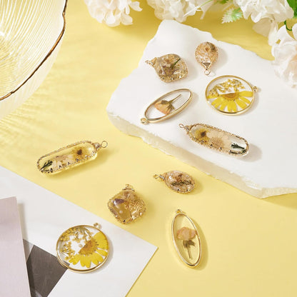 Elecrelive 10Pcs Resin Dried Flower Pendants Yellow Pressed Flower Charms Epoxy Resin Pendants for Necklace Floral Keychain Mothers Day Jewelry