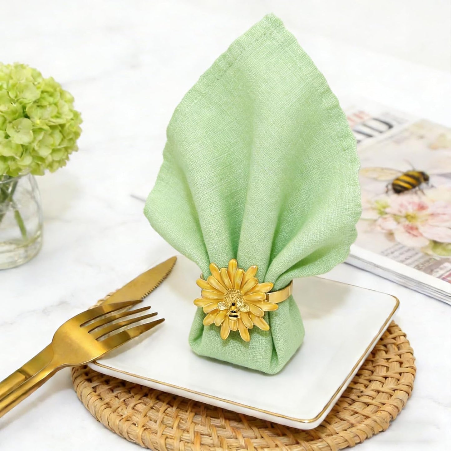 Sunflower Napkin Rings Set of 6 Yellow Daisy Napkin Ring Holder for Spring Party Wedding Holiday Gatherings Dining Decor,Bee Flower Napkin Buckles for Rustic Farmhouse Daliy Table Setting
