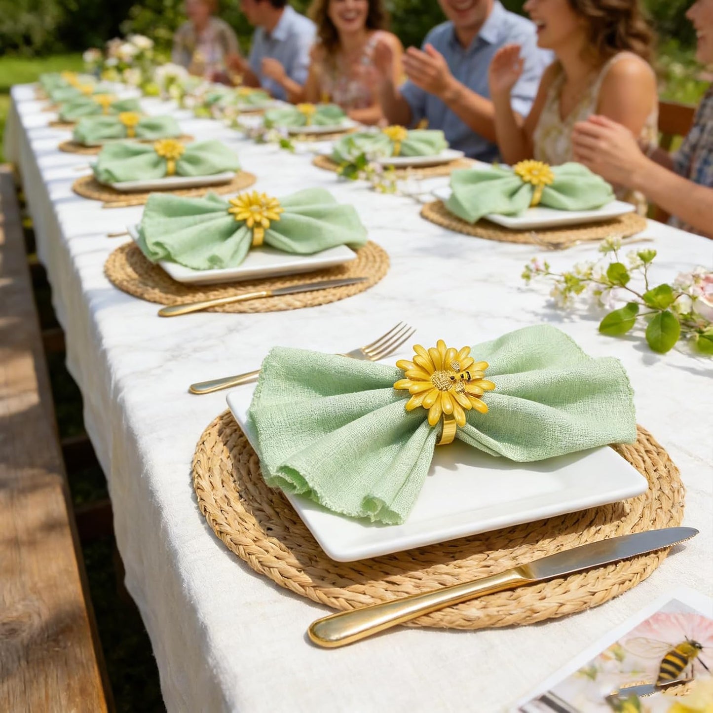 Sunflower Napkin Rings Set of 6 Yellow Daisy Napkin Ring Holder for Spring Party Wedding Holiday Gatherings Dining Decor,Bee Flower Napkin Buckles for Rustic Farmhouse Daliy Table Setting