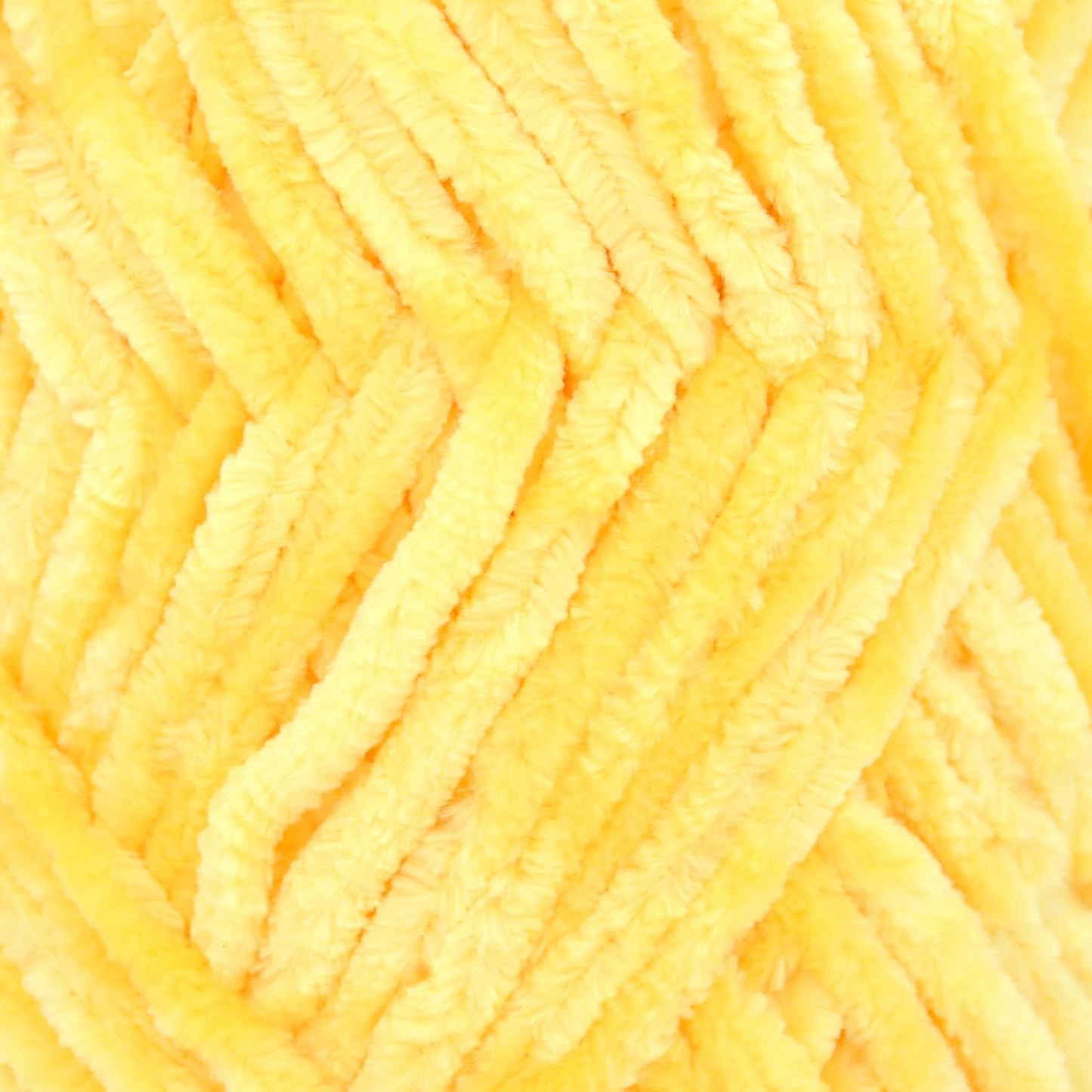 100g Velvet Chenille Yarn for Crocheting,Yellow Fluffy Velvet Plush Yarn Thick Soft Chunky Chenille Yarn Baby Blanket Yarn for Crocheting Knitting Beginners（Yellow）