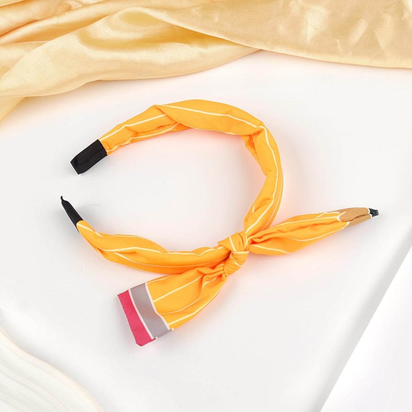 Back to School Headband Pencil Hairband for Women Teachers Cute Yellow Pencil Bow Knotted Headband, Non-slip Fabric Headpiece for First Day of School, Party, Cosplay, Student Costume Hair Accessories