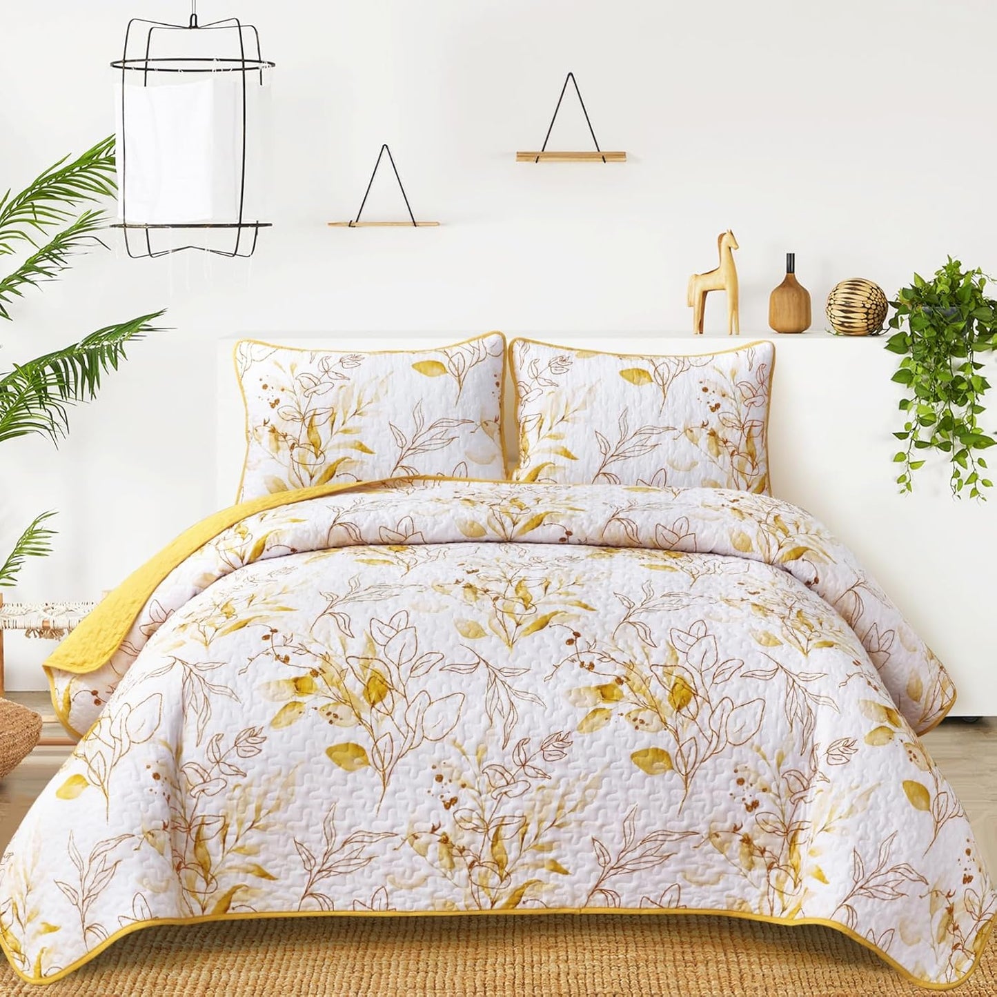 Yellow Quilt Set King,3 Pieces Reversible Yellow Botanical Leaves Pattern Bedspread Coverlet Soft Microfiber Bed Cover for All Season(104"×90")