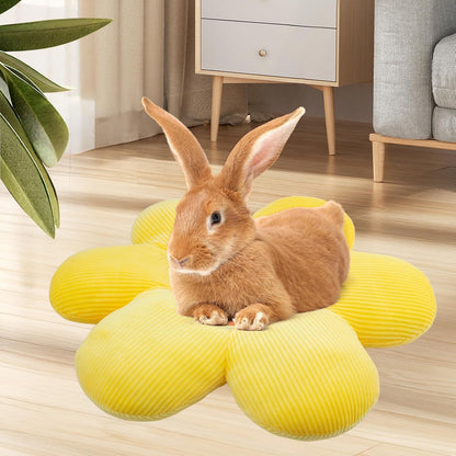 Rabbit Bed Mat, 14.9"X14.9" Soft Flower Shaped Bunny Bed, Washable Daisy Bunny Mat Double-Sided Reversible Plush Mat for Rabbit, Bunny, Cats, Dogs Yellow