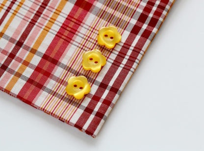 1/2 inch (12.5mm) Flower Shape Buttons for Sewing Shirts Yellow Resin Buttons for DIY Crafts Projects Scrapbooking Pack of 150 pcs
