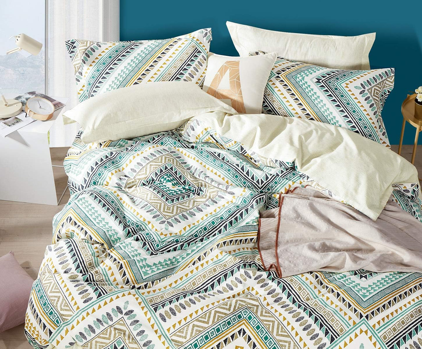 Comforter Queen Size, 600 Thread Count Golden Yellow & Dark Blue Bohemian Pattern Printed on White Reversible Comforter Sets,Down Alternative Bedding Set 3Pcs (Queen, Teal Geometric)