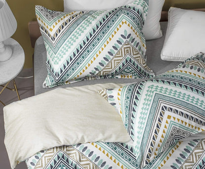 Comforter Queen Size, 600 Thread Count Golden Yellow & Dark Blue Bohemian Pattern Printed on White Reversible Comforter Sets,Down Alternative Bedding Set 3Pcs (Queen, Teal Geometric)