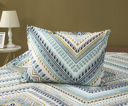 Comforter Queen Size, 600 Thread Count Golden Yellow & Dark Blue Bohemian Pattern Printed on White Reversible Comforter Sets,Down Alternative Bedding Set 3Pcs (Queen, Teal Geometric)