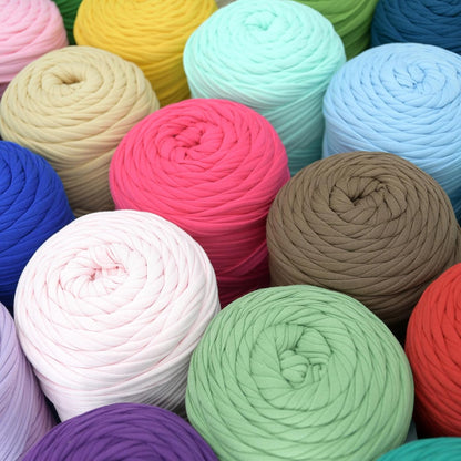 400G Tshirt Yarn for Crocheting,Golden Yellow T Shirt Chunky Elastic Fabric Thick T-Shirt Crochet Yarn for Beginners Crocheting Hand Knitting Bag/Basket/Coasters/DIY Crafts/Home Decor